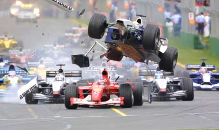 Авария на старте