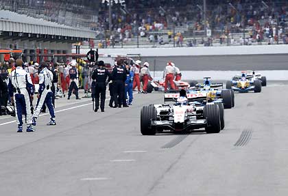 Клиенты Michelin возвращаются в боксы