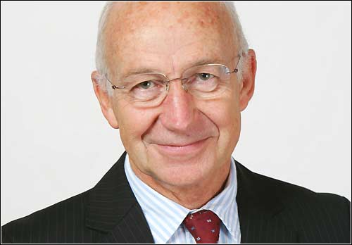 Бернард Рей