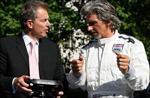 Деймон Хилл и британский премьер Тони Блэр